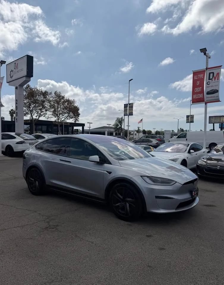 Used 2026 Tesla Model X AWD/4WD image 3