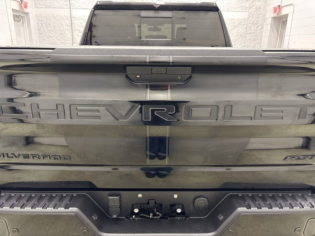 Used 2020 Chevrolet Silverado 1500 RST w/ Rally Edition image 5