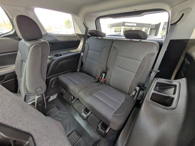 Used 2023 GMC Acadia SLE w/ Driver Convenience Package image 29