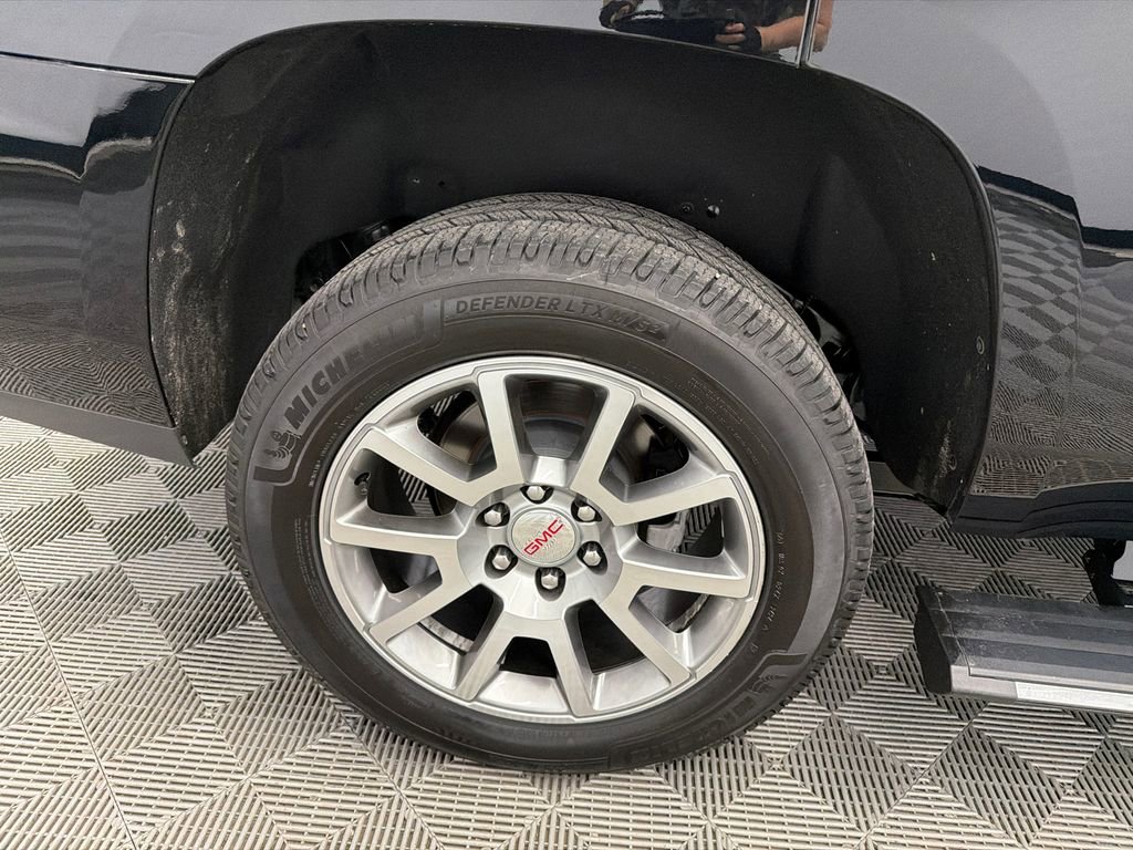 Used 2019 GMC Yukon Denali AWD/4WD image 18