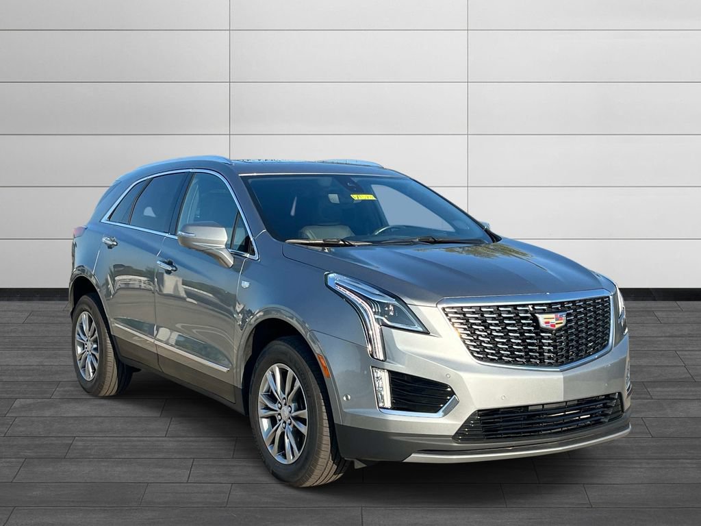 Used 2023 Cadillac XT5 Premium Luxury w/ Technology Package FWD image 7