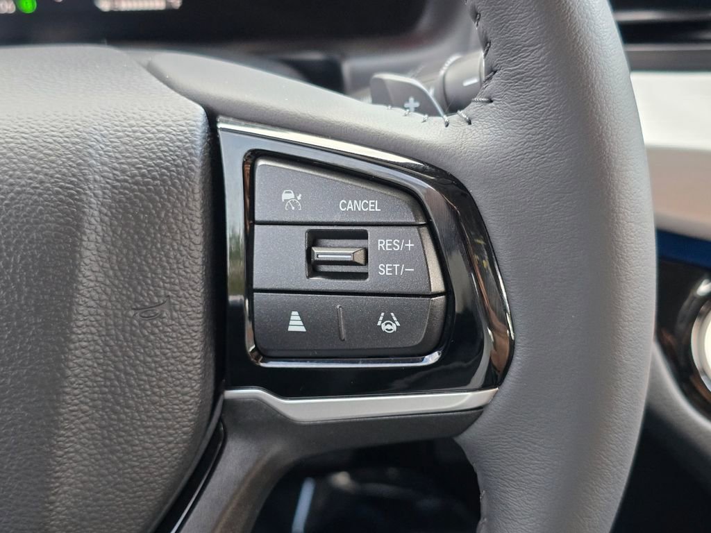 Used 2025 Honda Odyssey Touring image 18