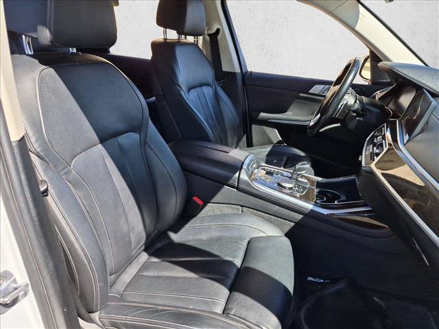 Used 2019 BMW X7 xDrive40i w/ Cold Weather Package AWD/4WD image 23