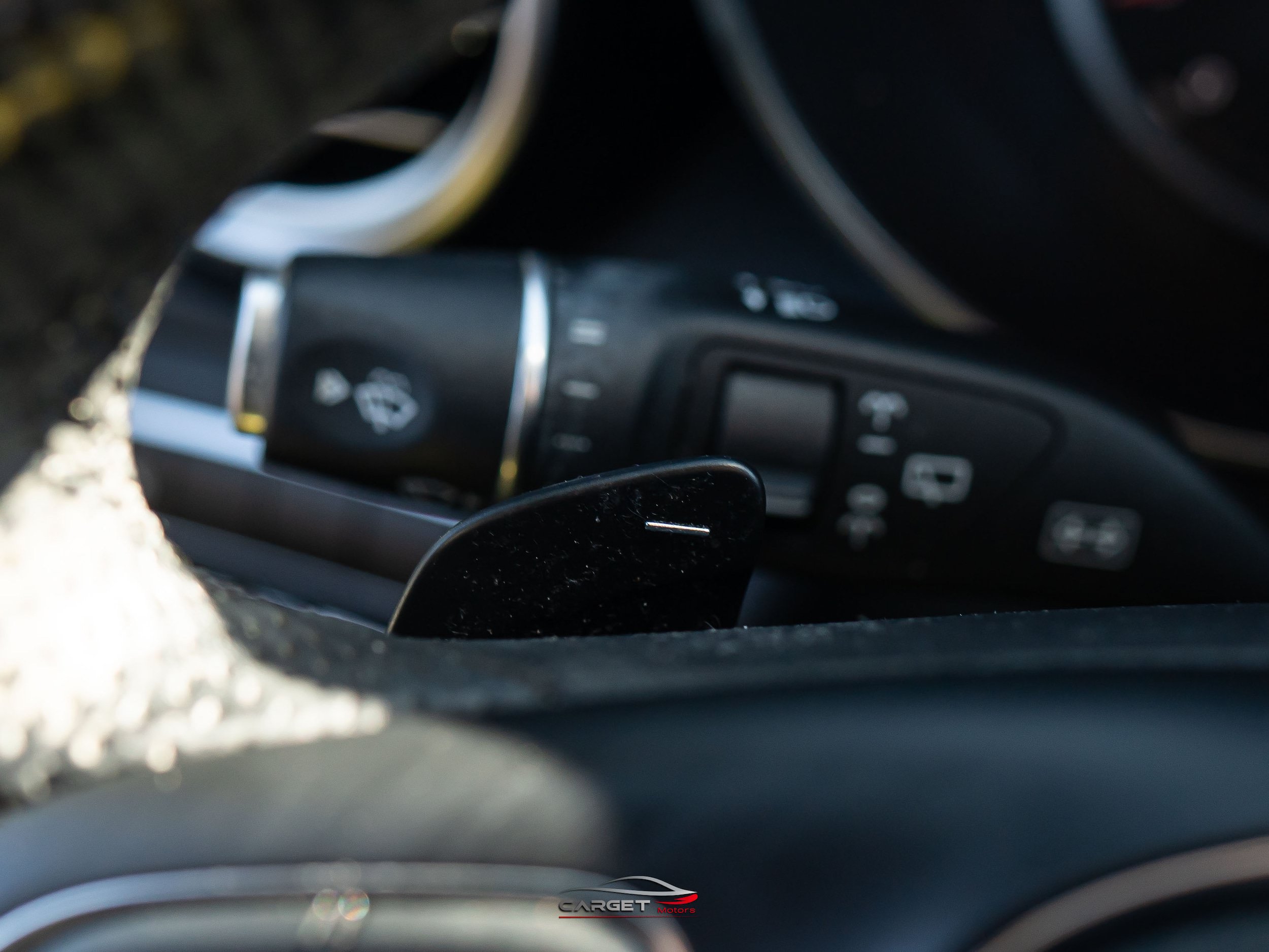 Used 2019 Mercedes-Benz GLC 300 4MATIC w/ Multimedia Package image 27