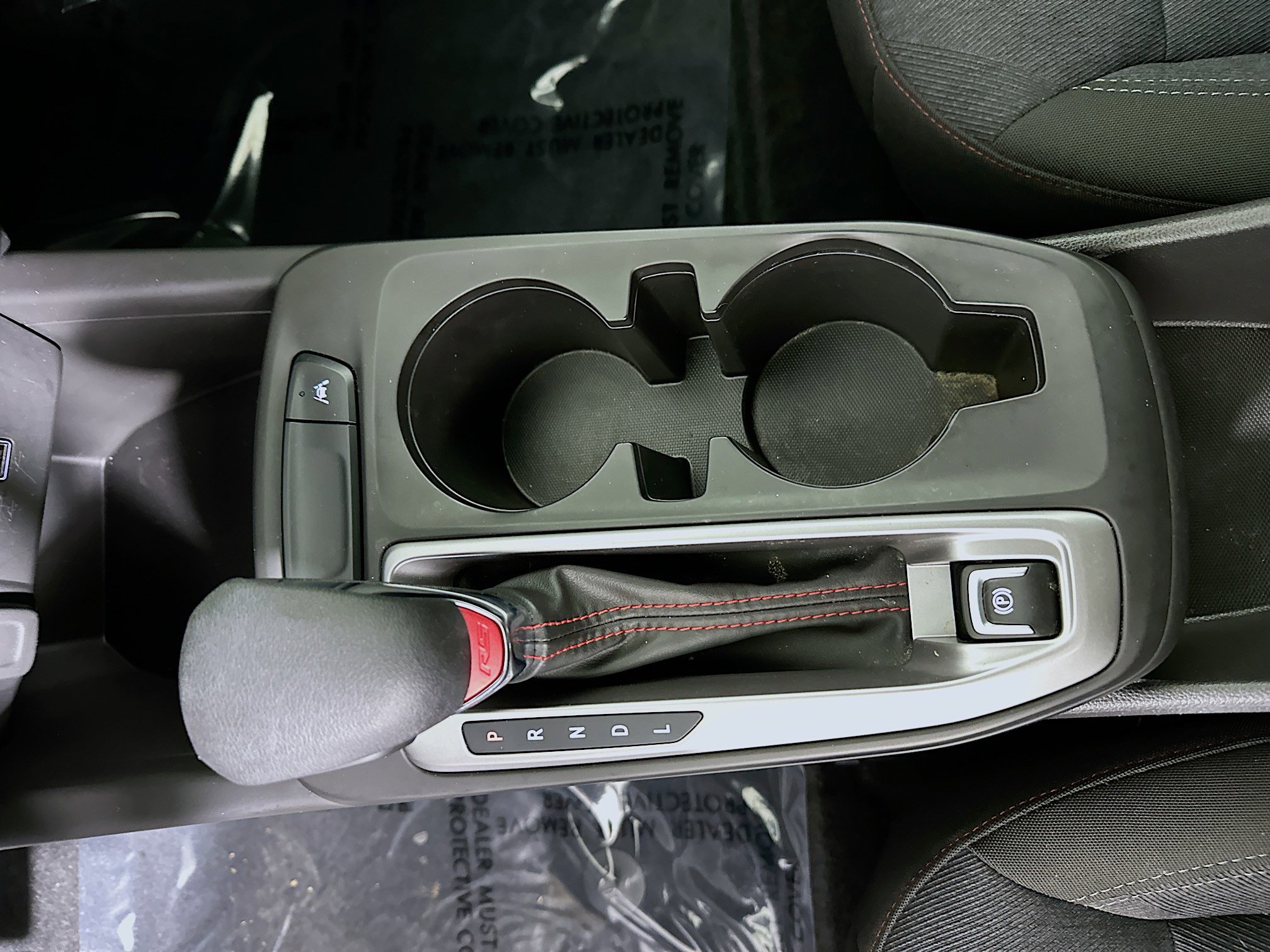 Used 2024 Chevrolet Trax RS w/ Sunroof Package image 21