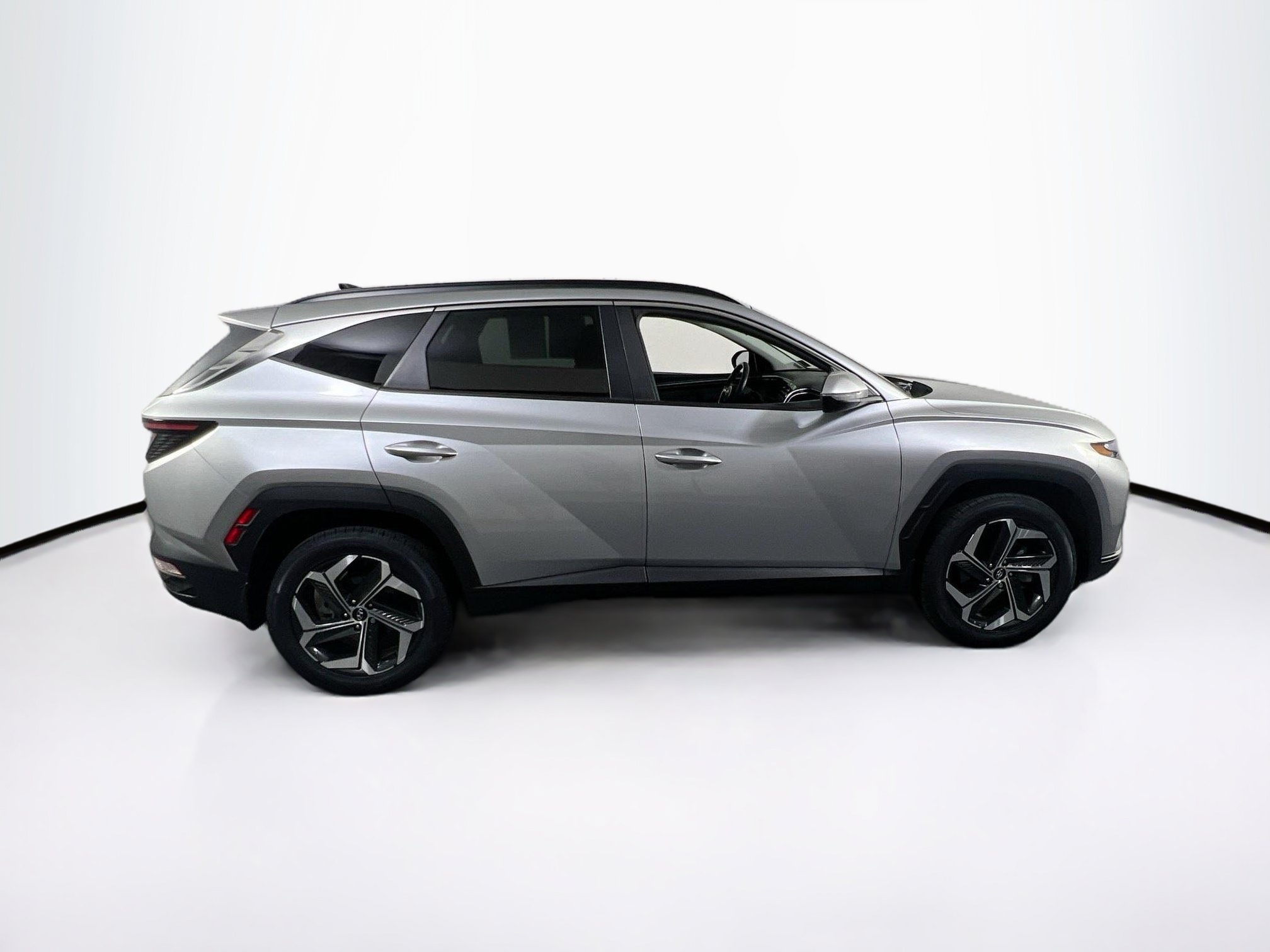 Used 2023 Hyundai Tucson SEL w/ Convenience Package AWD/4WD image 4