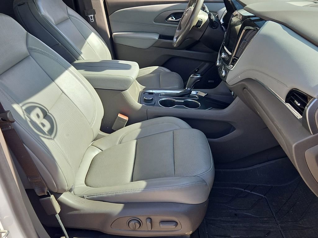Used 2018 Chevrolet Traverse Premier w/ Driver Confidence II Package image 20