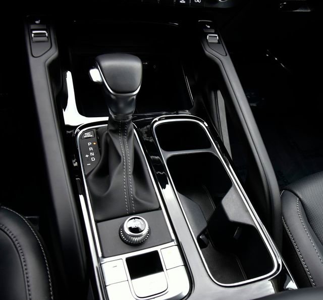 Used 2022 Kia Telluride S image 24