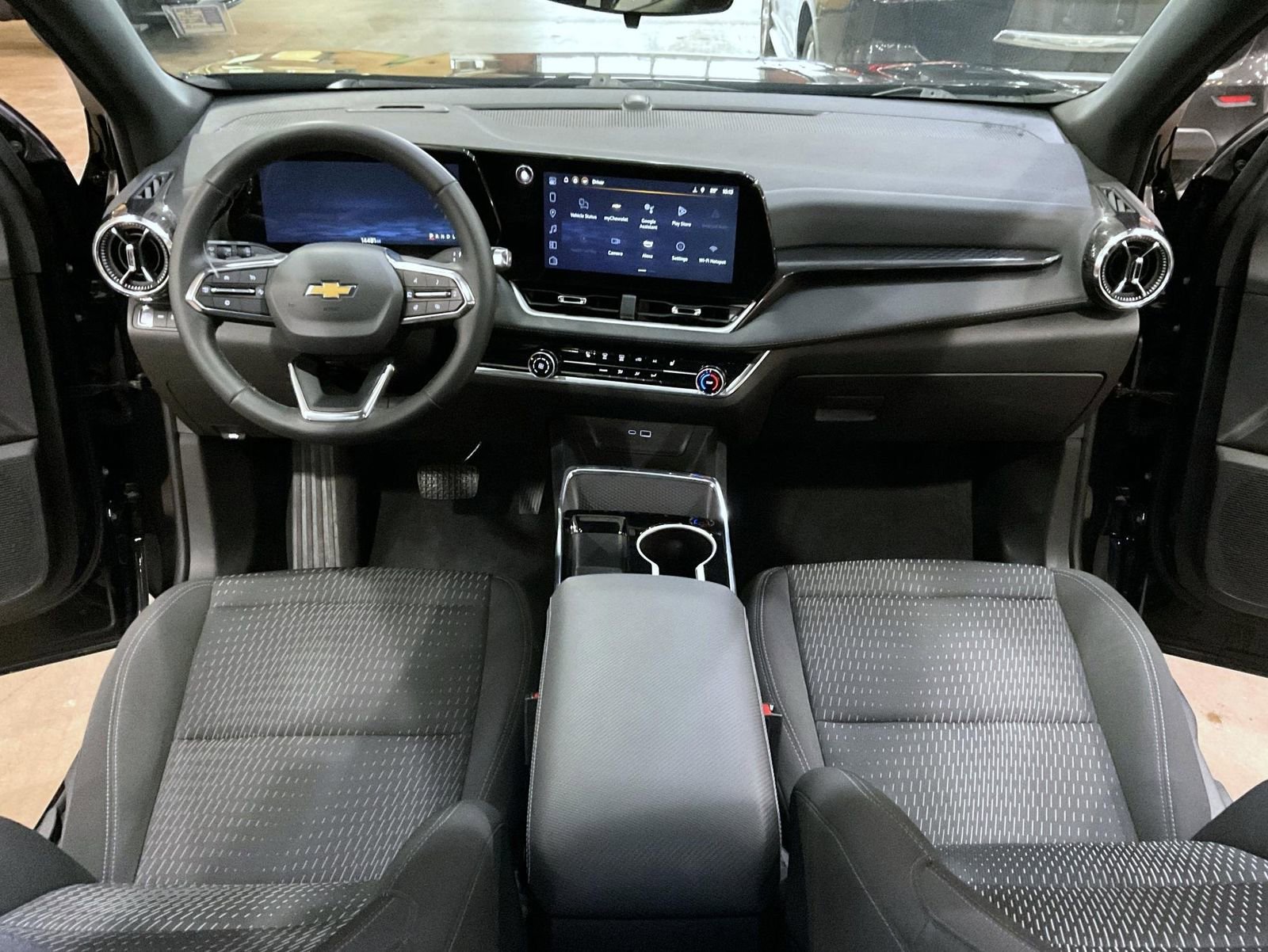 Certified 2025 Chevrolet Equinox LT image 12