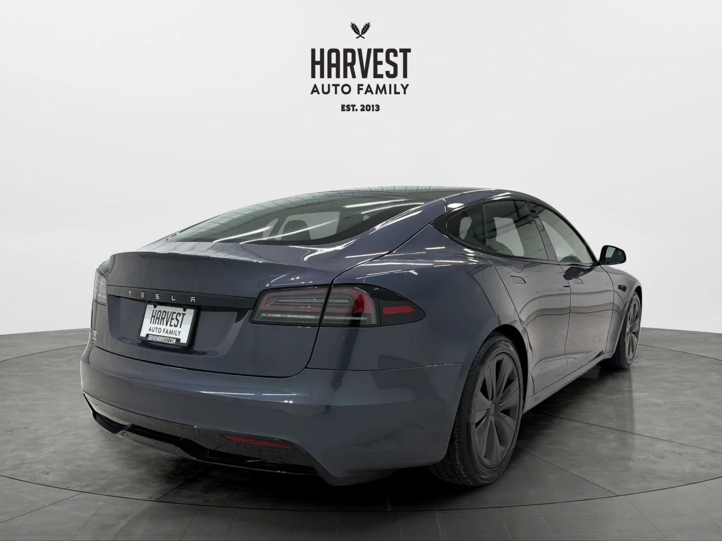 Used 2023 Tesla Model S Standard Range image 6