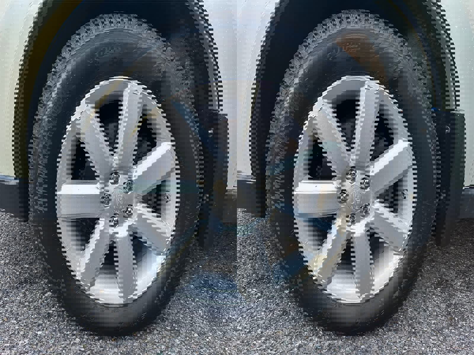 Used 2007 Subaru Outback 2.5i image 8