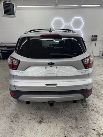 Used 2018 Ford Escape Titanium image 5