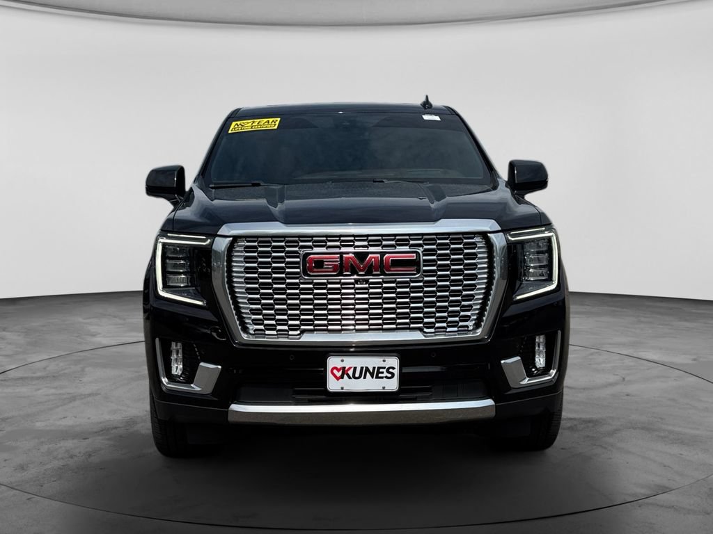 Used 2022 GMC Yukon XL Denali AWD/4WD image 2