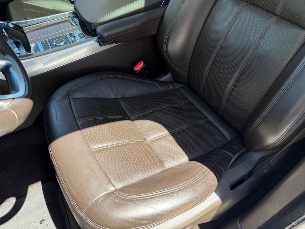 Used 2019 Land Rover Range Rover Sport HSE AWD/4WD image 14