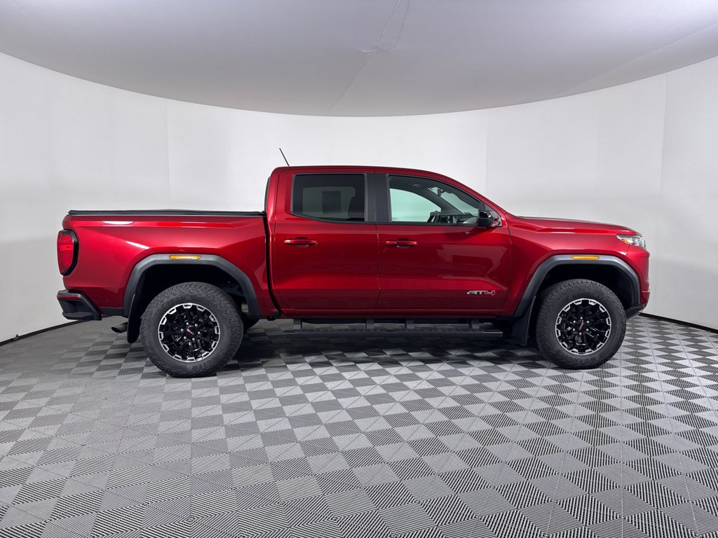 Used 2026 GMC Canyon AT4 w/ AT4 Premium Package AWD/4WD image 11
