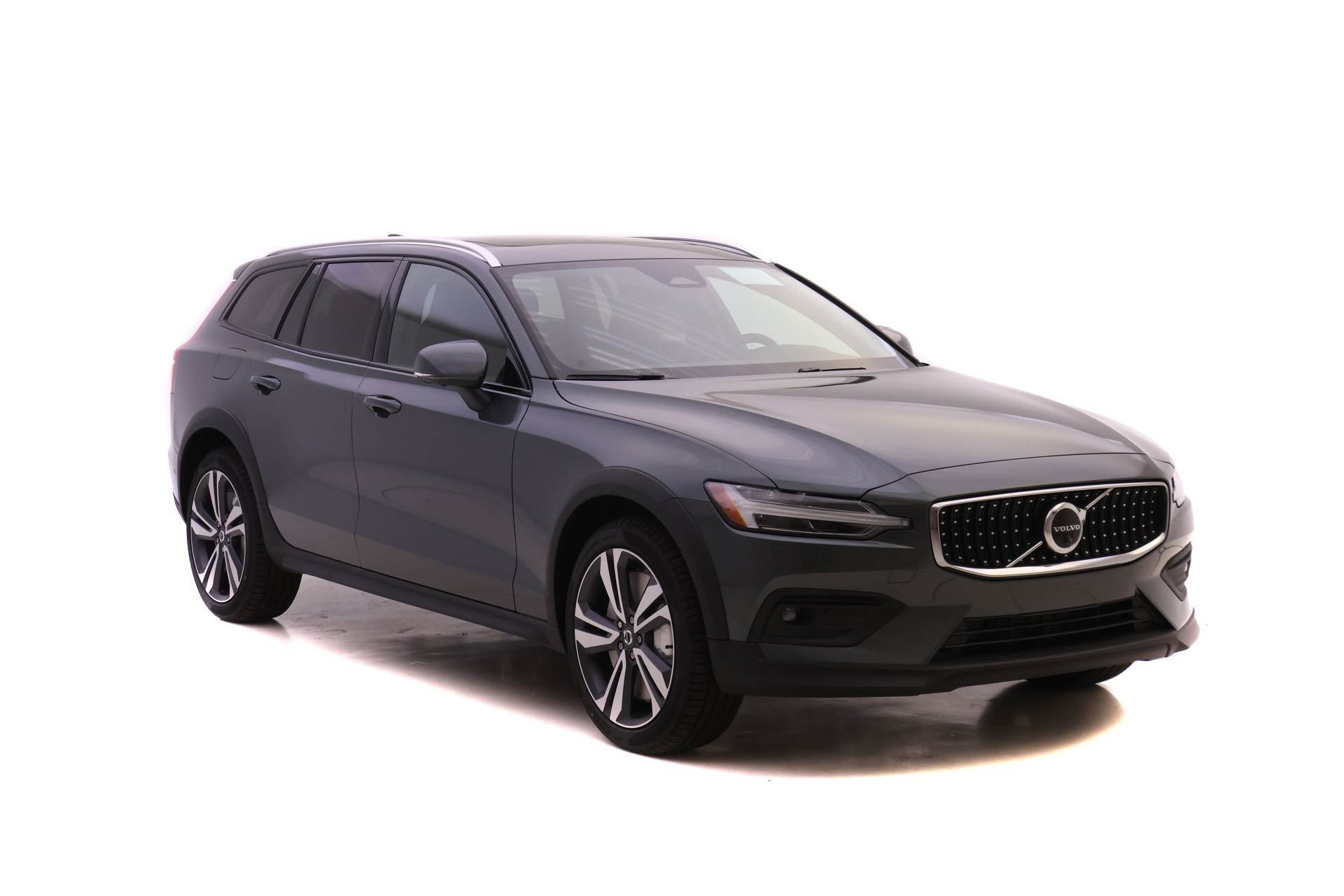 New 2026 Volvo V60 B5 Cross Country Plus w/ Protection Package Premier image 2
