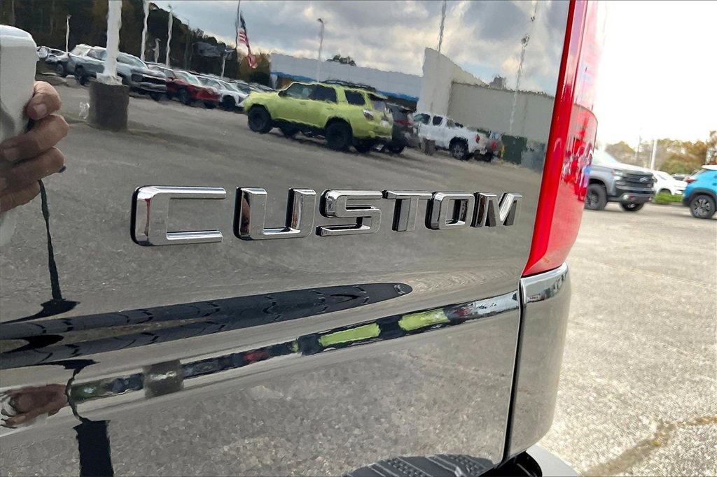 New 2026 Chevrolet Silverado 1500 Custom w/ Turbomax Blackout Package image 9