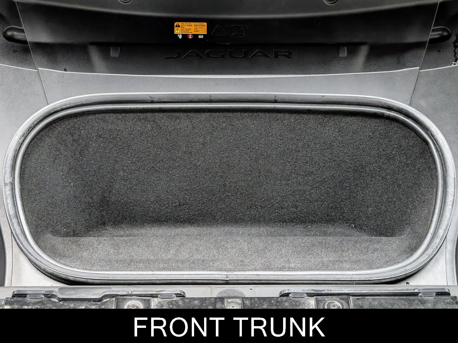 Used 2024 Jaguar I-PACE R-Dynamic HSE image 11