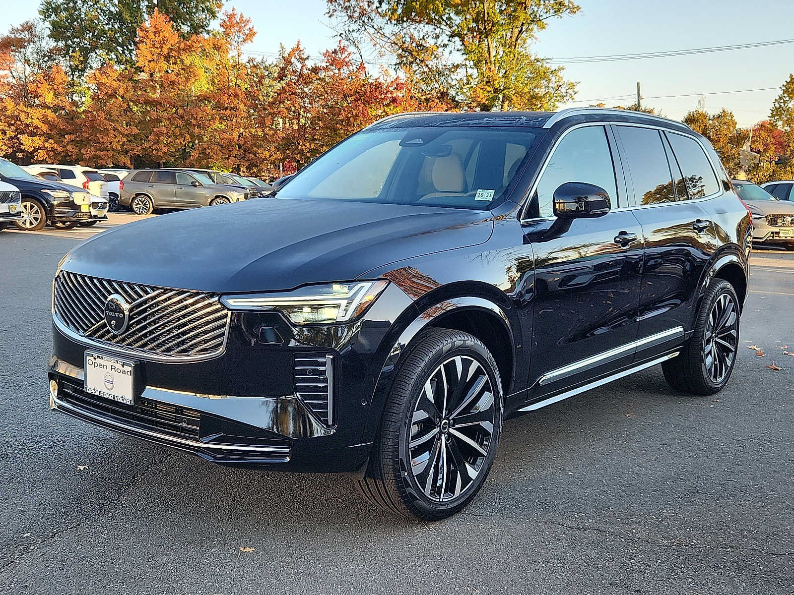 Used 2027 Volvo XC90 B6 Plus AWD/4WD image 3