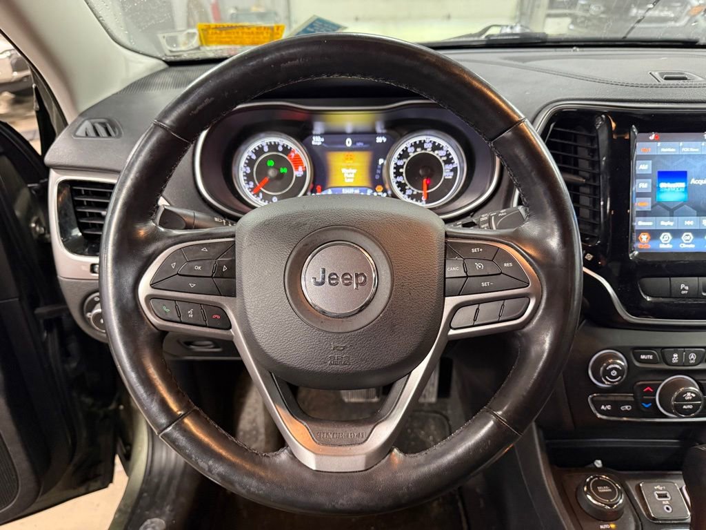 Used 2020 Jeep Cherokee Limited image 6