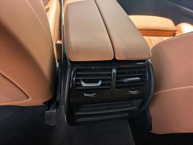 Certified 2023 BMW 530i w/ Convenience Package image 18
