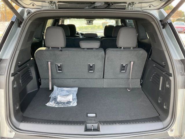 New 2025 GMC Acadia Elevation w/ Black Edition FWD image 16