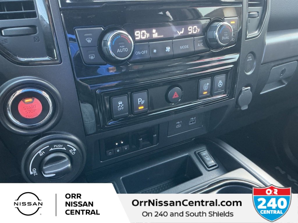 Used 2021 Nissan Titan PRO-4X w/ Pro-4x Convenience Package image 23
