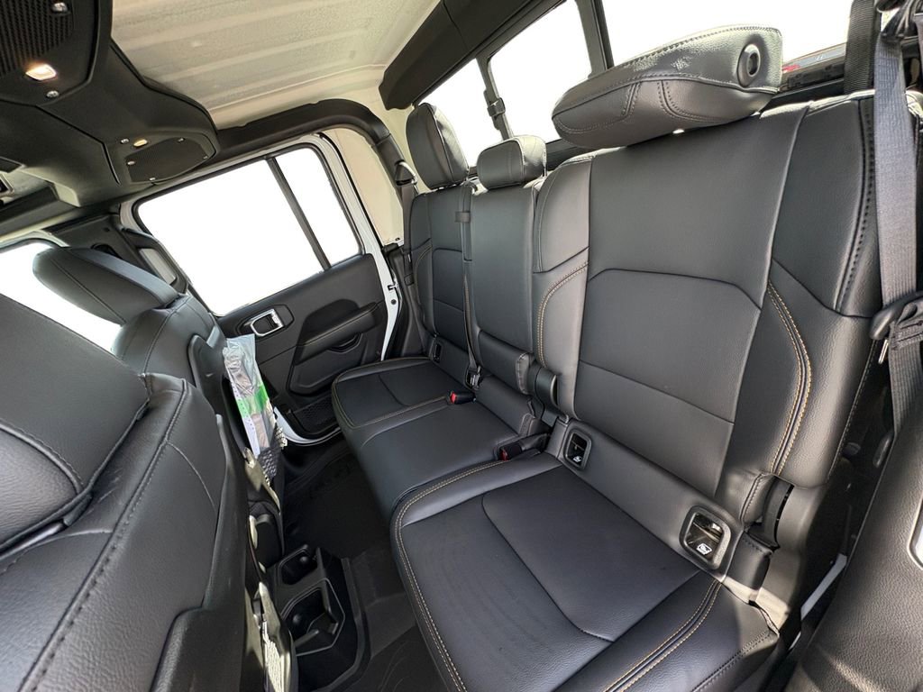 New 2026 Jeep Gladiator Mojave AWD/4WD image 22