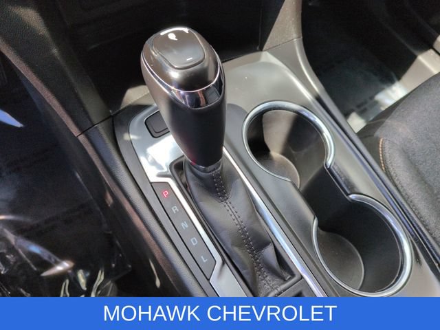Certified 2019 Chevrolet Equinox LT w/ Sun & Navigation Package AWD/4WD image 17