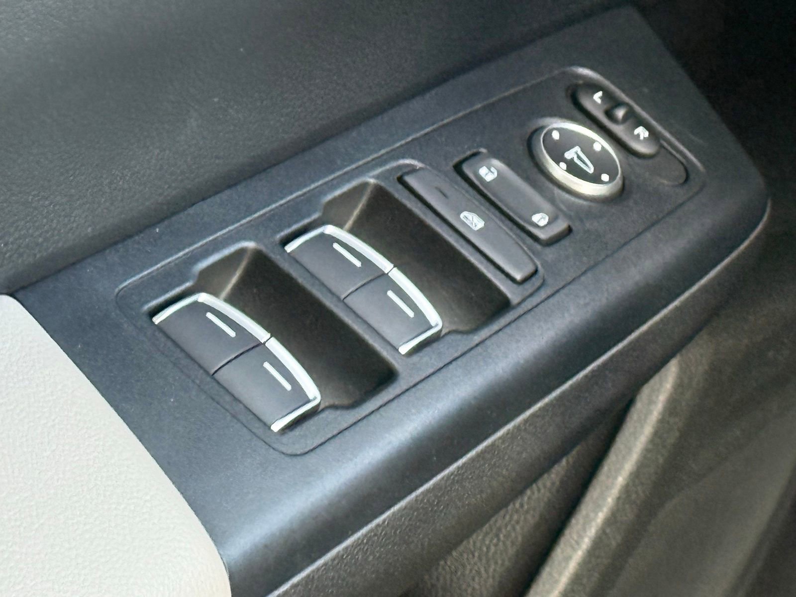 Used 2024 Honda CR-V EX-L image 36