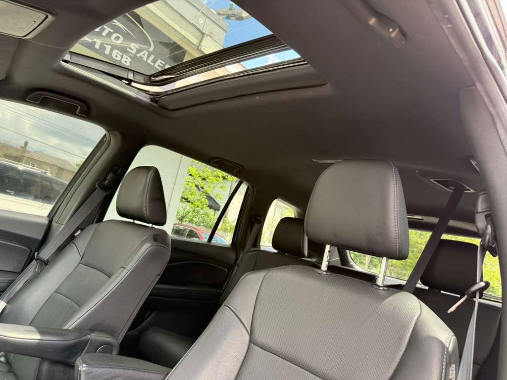 Used 2023 Honda Passport EX-L image 24