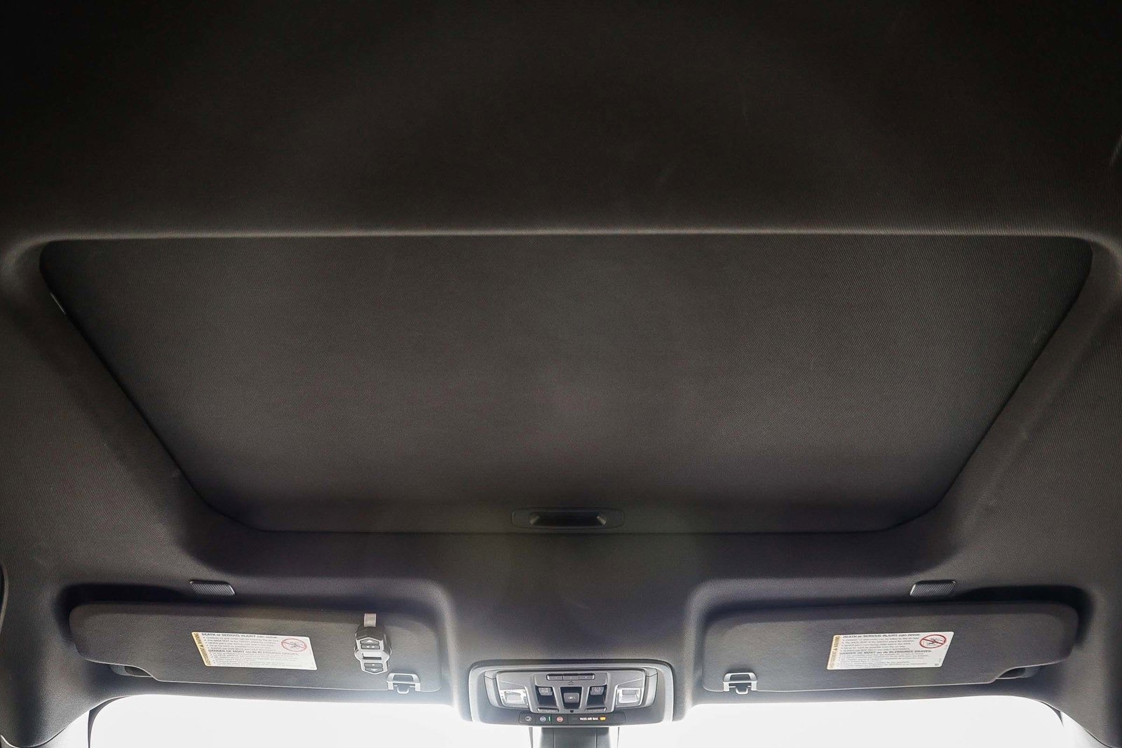 Used 2022 Chevrolet Silverado 2500 High Country w/ Safety Package II image 16