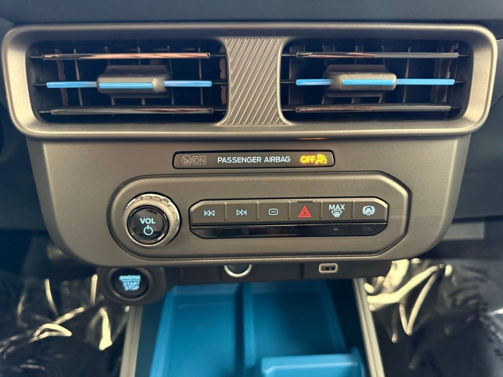 New 2025 Ford Maverick XLT w/ Equipment Group 302A image 36