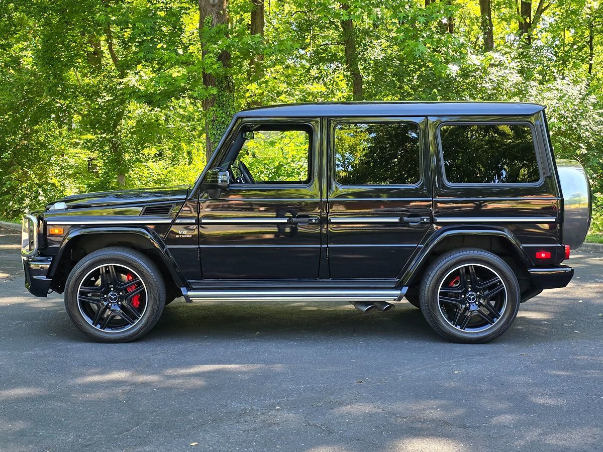Used 2017 Mercedes-Benz G 63 AMG 4MATIC image 3