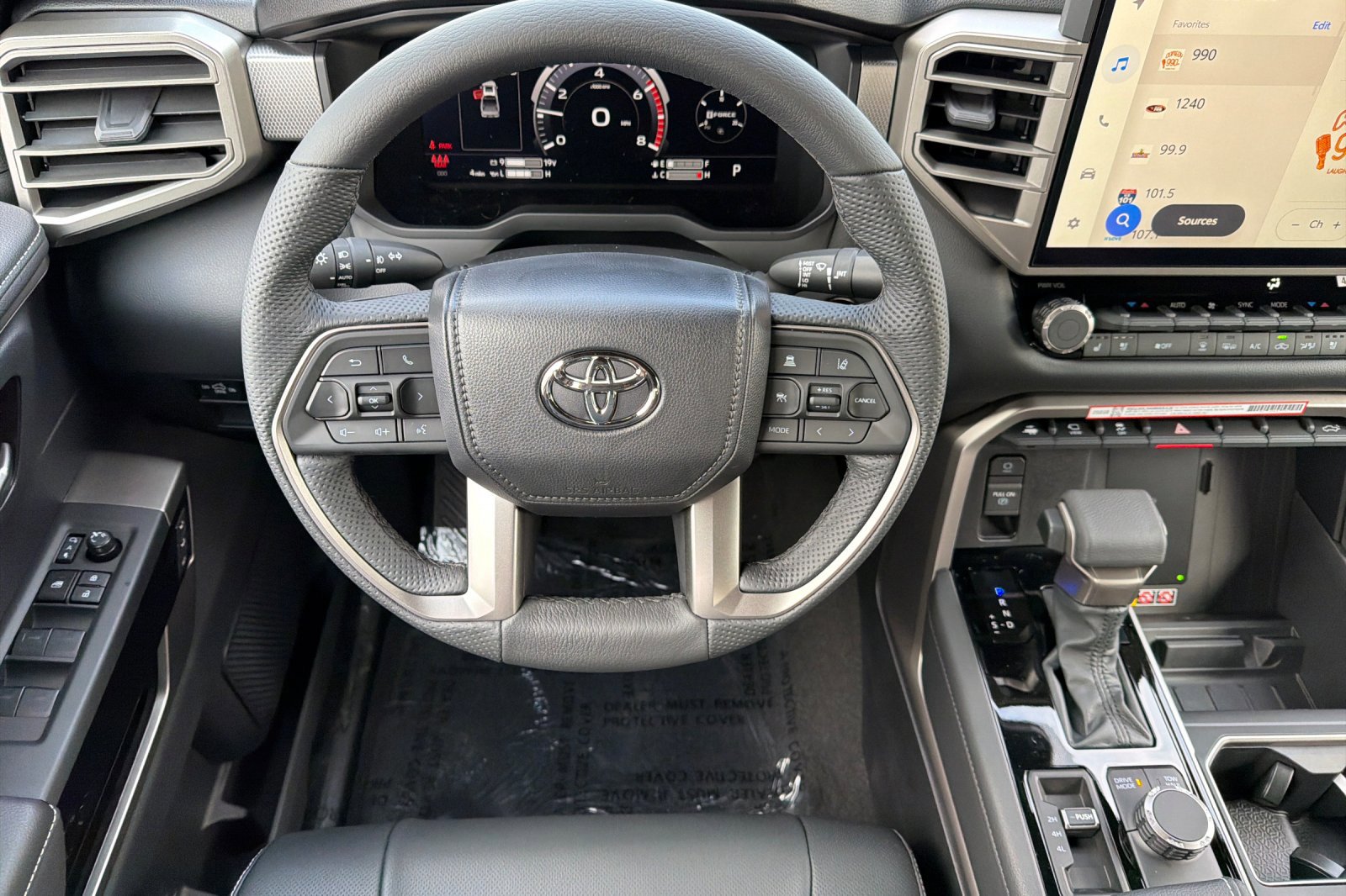 New 2026 Toyota Tundra Limited image 12