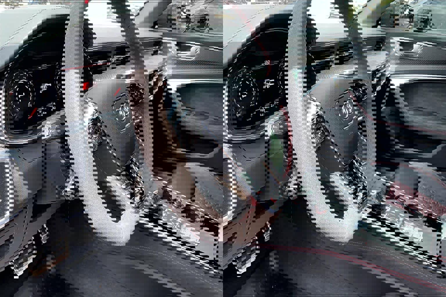 Used 2024 Audi RS 6 performance image 34