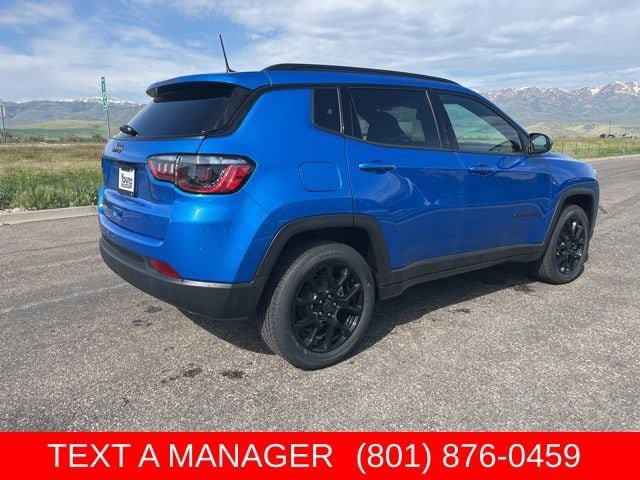 New 2026 Jeep Compass Latitude AWD/4WD image 5