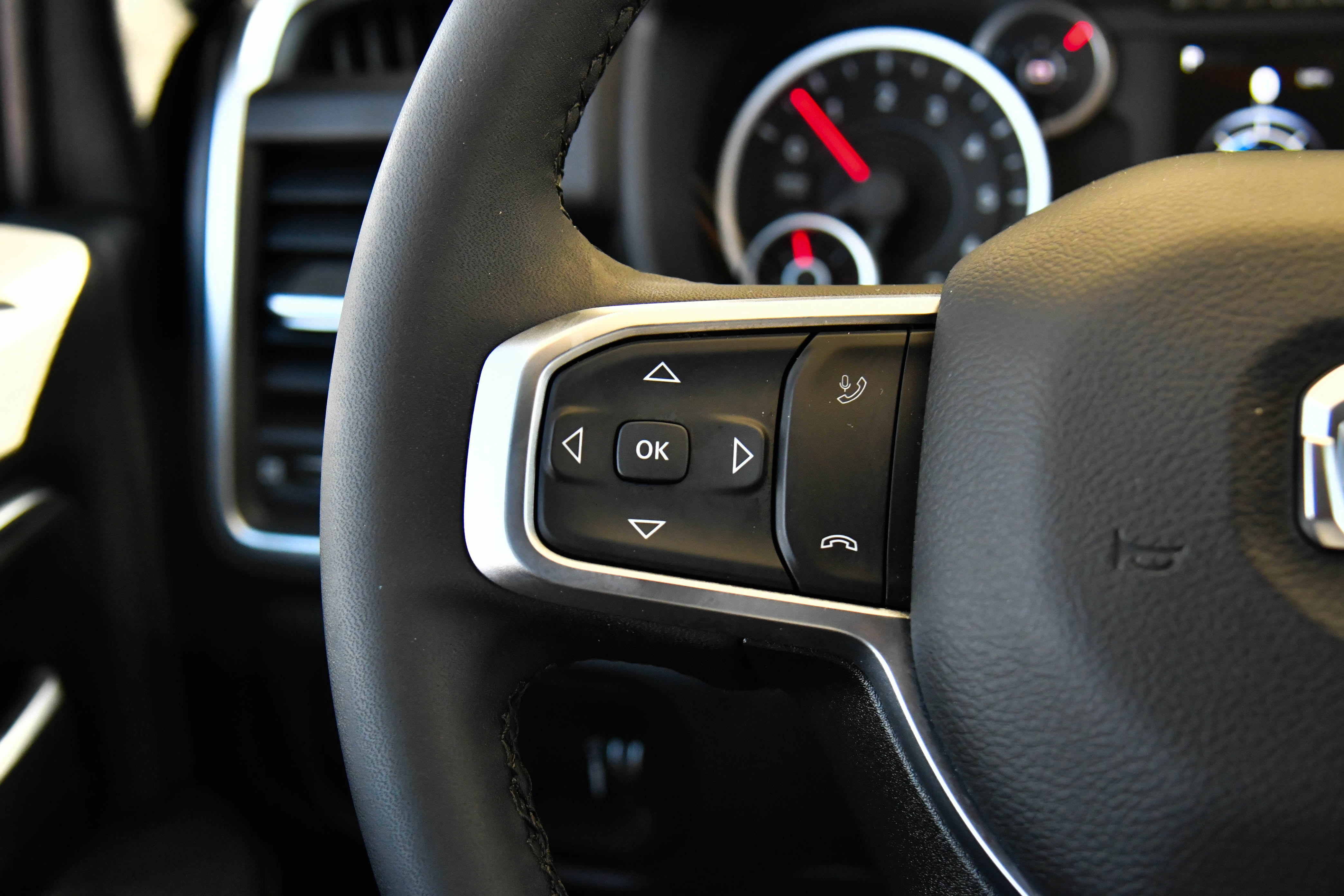 Used 2025 RAM 2500 Big Horn image 35