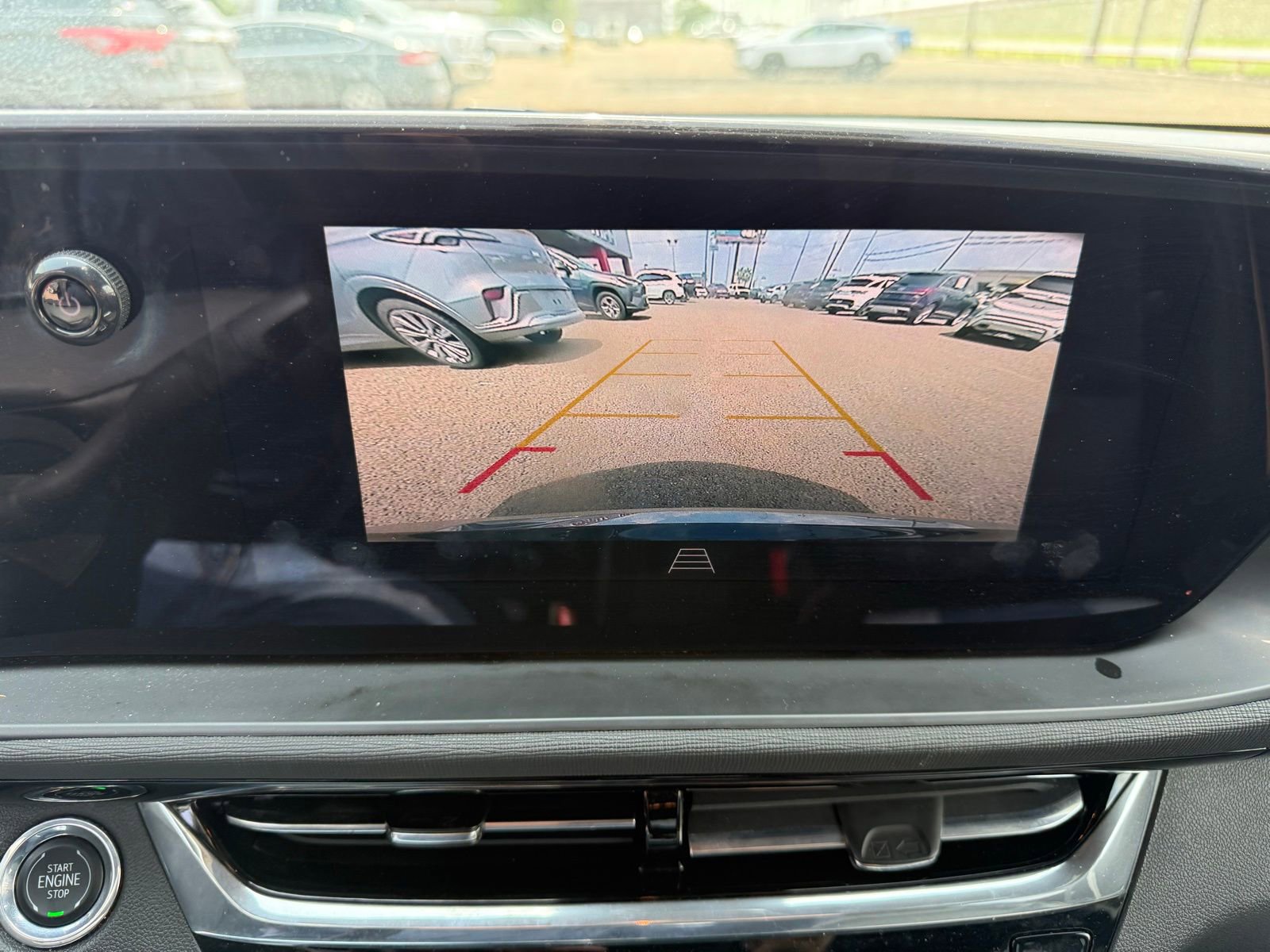 Used 2025 Buick Envista Avenir FWD image 7