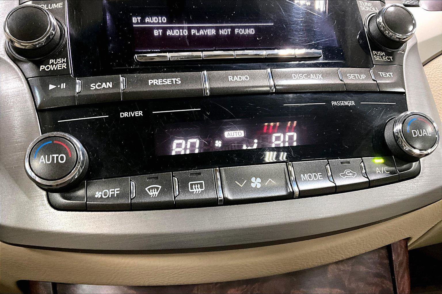 Used 2012 Toyota Avalon 4DR SDN image 32