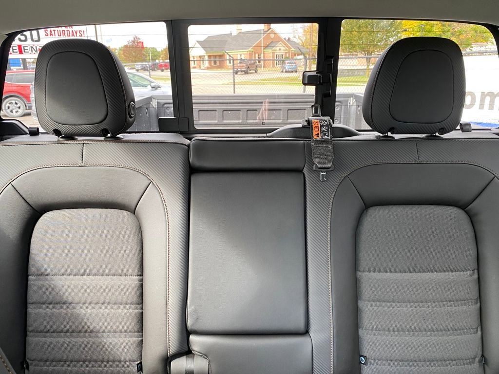 Used 2021 GMC Canyon AT4 image 29