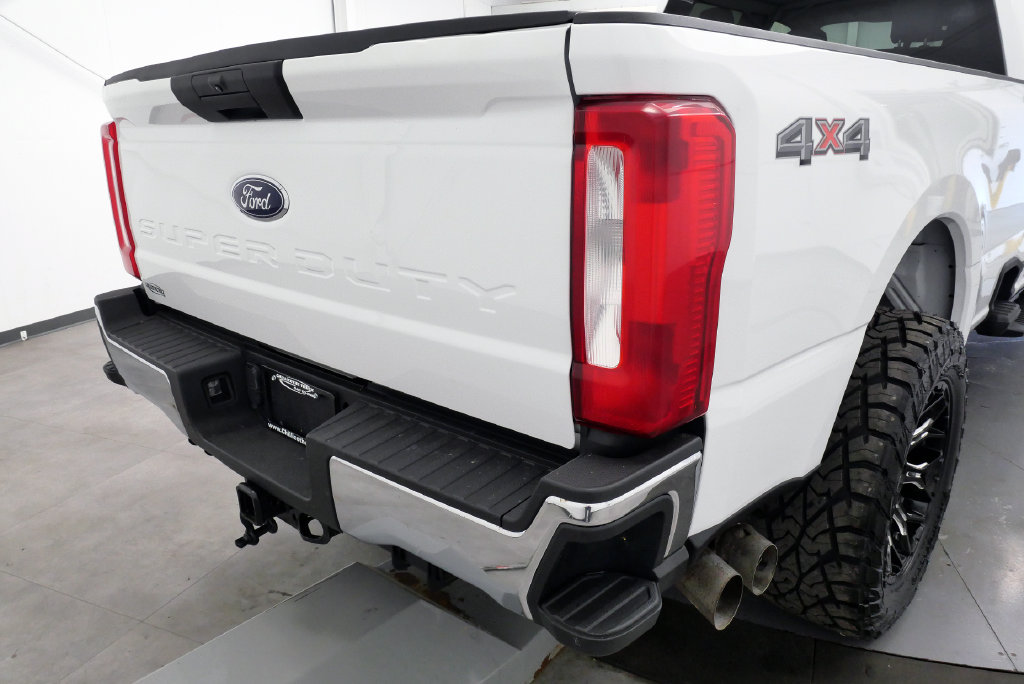Used 2023 Ford F250 XLT AWD/4WD image 38