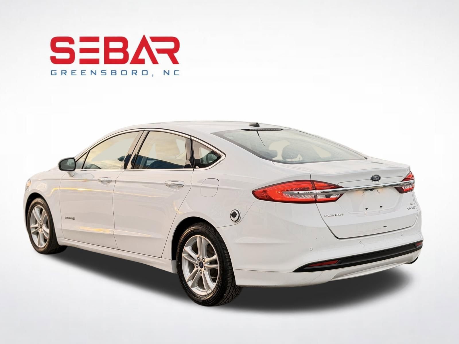 Used 2018 Ford Fusion SE w/ Equipment Group 602A FWD image 8