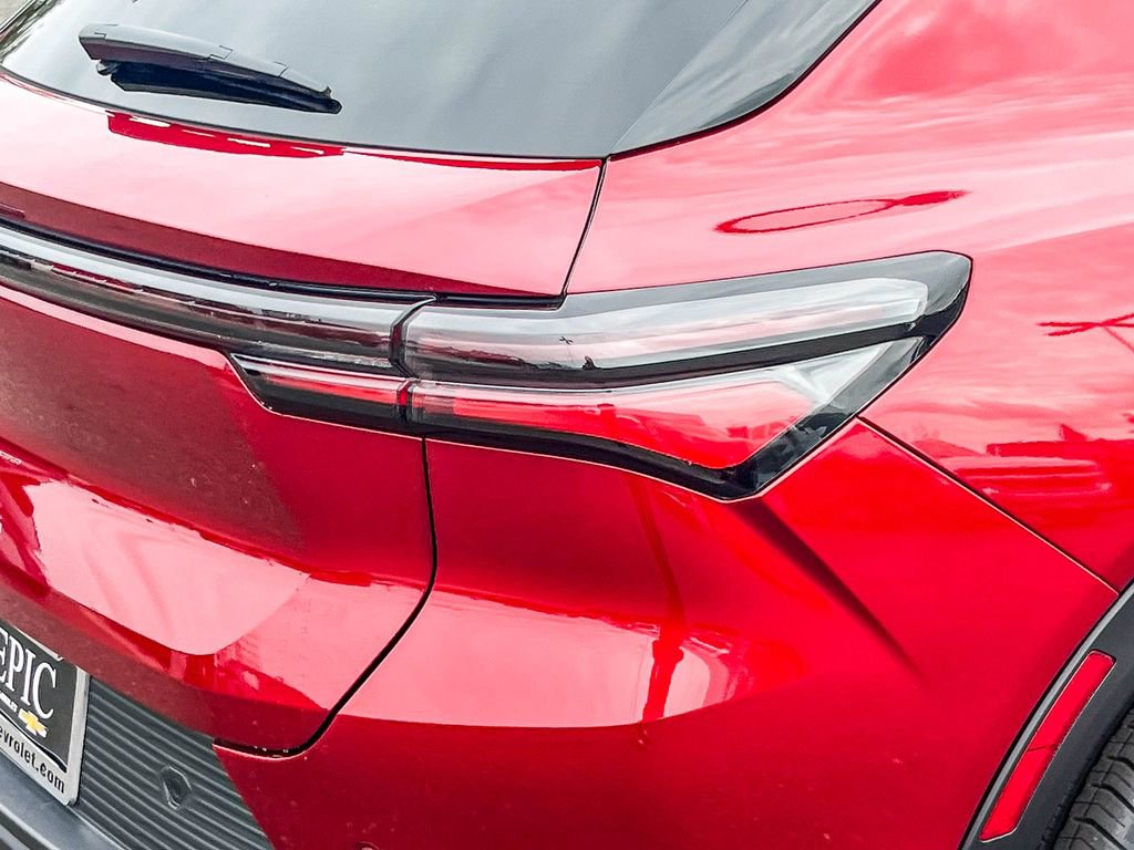 New 2026 Chevrolet Equinox EV LT image 8