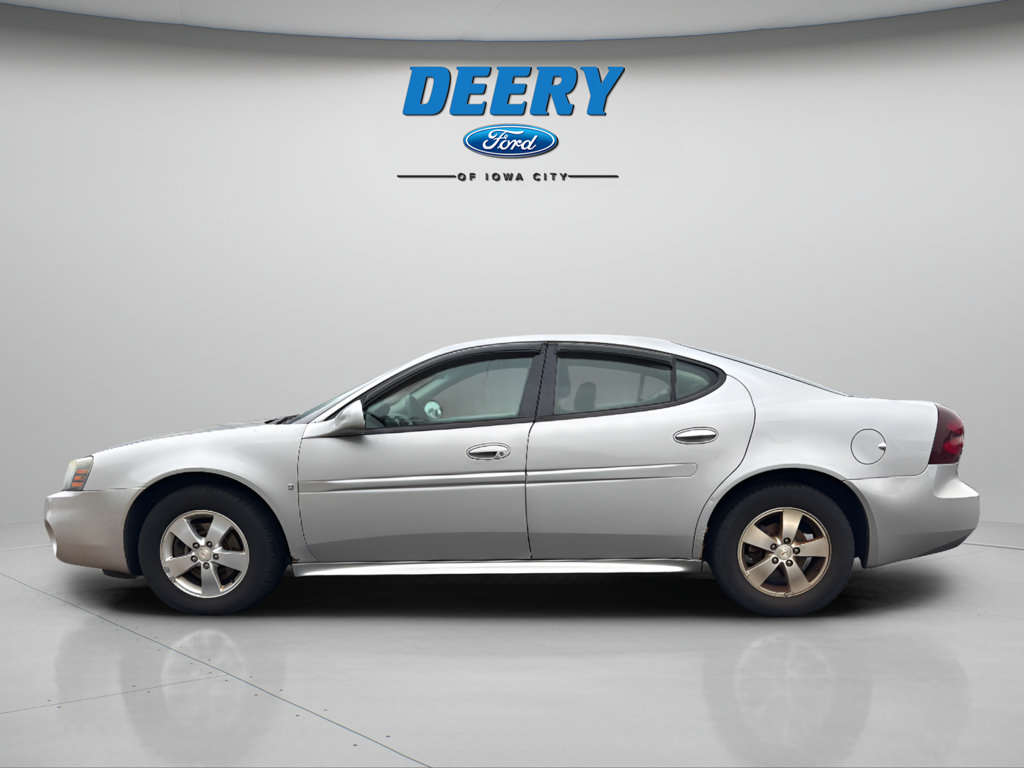 Used 2007 Pontiac Grand Prix w/ Preferred Package FWD image 10