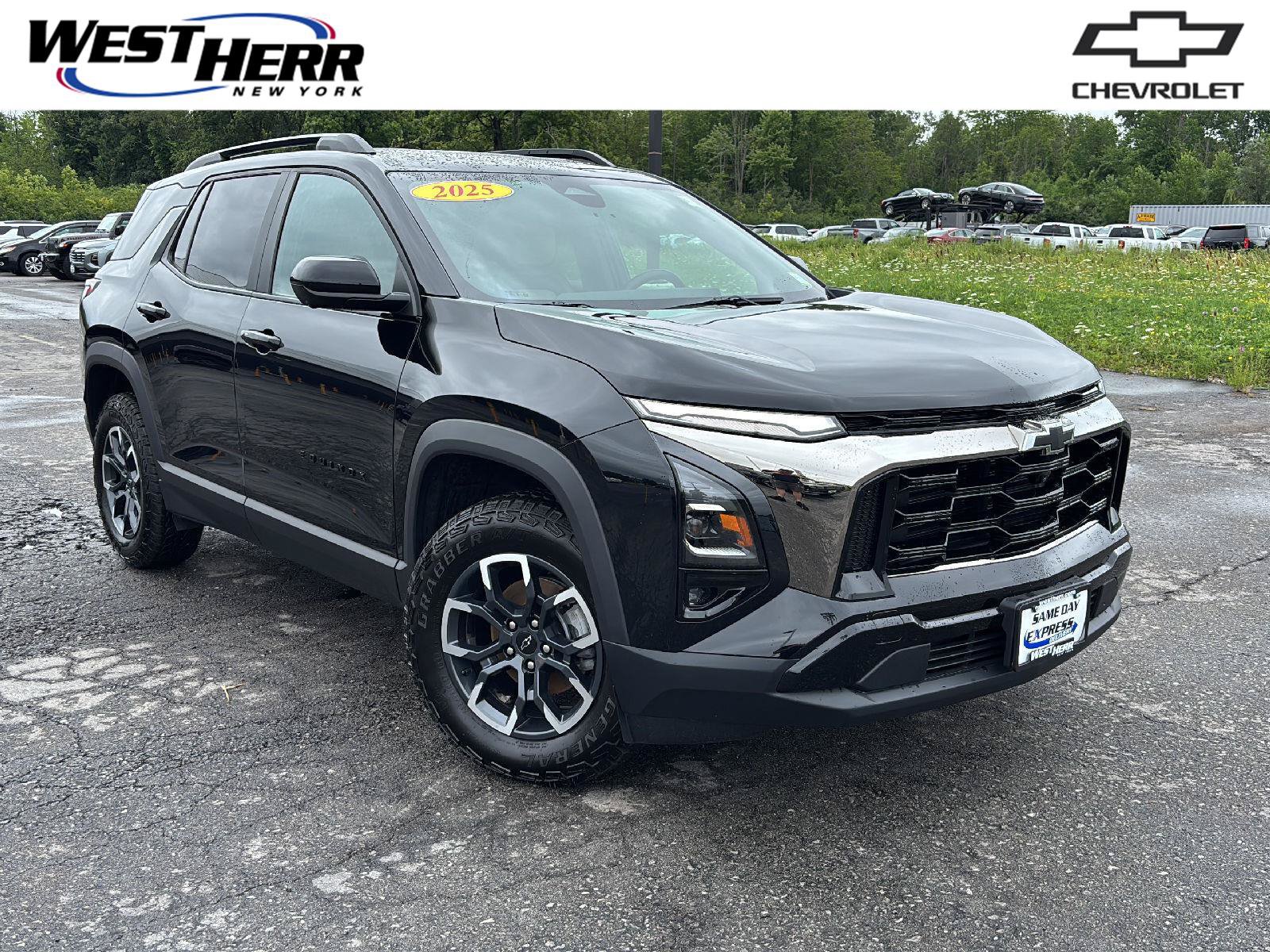 Used 2025 Chevrolet Equinox ACTIV w/ Safety and Technology Package AWD/4WD image 1