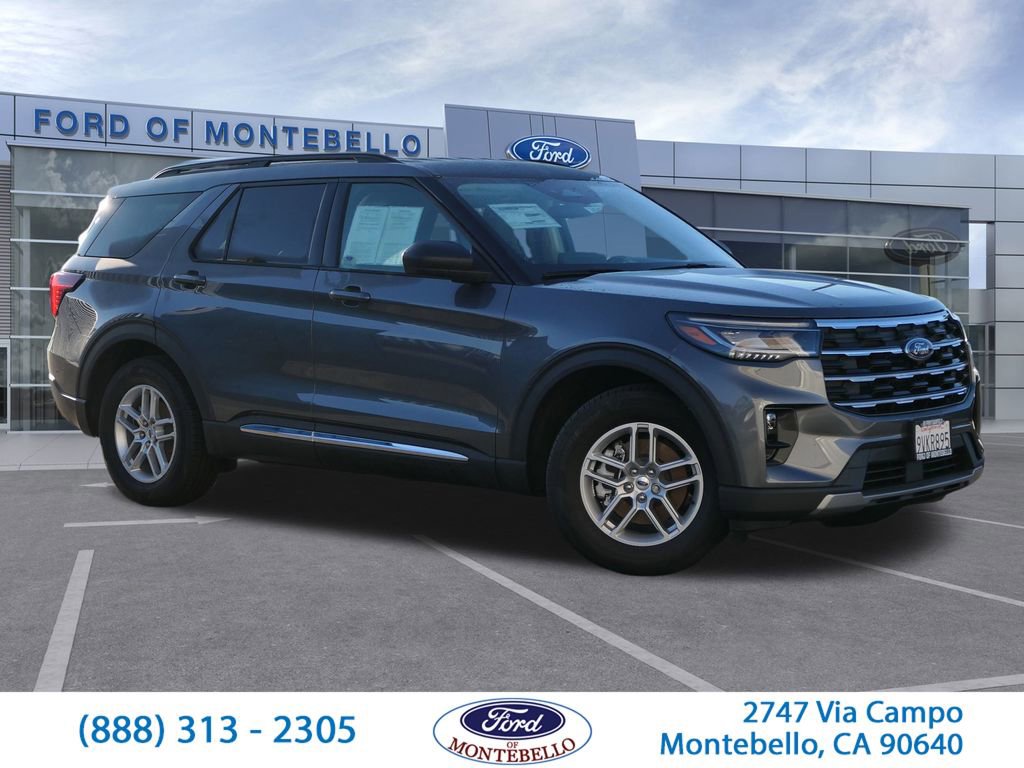 Used 2025 Ford Explorer Active w/ Active Comfort Package