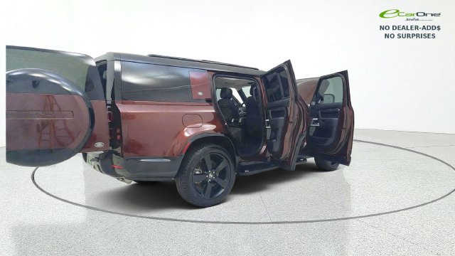 Used 2023 Land Rover Defender 130 First Edition AWD/4WD image 19