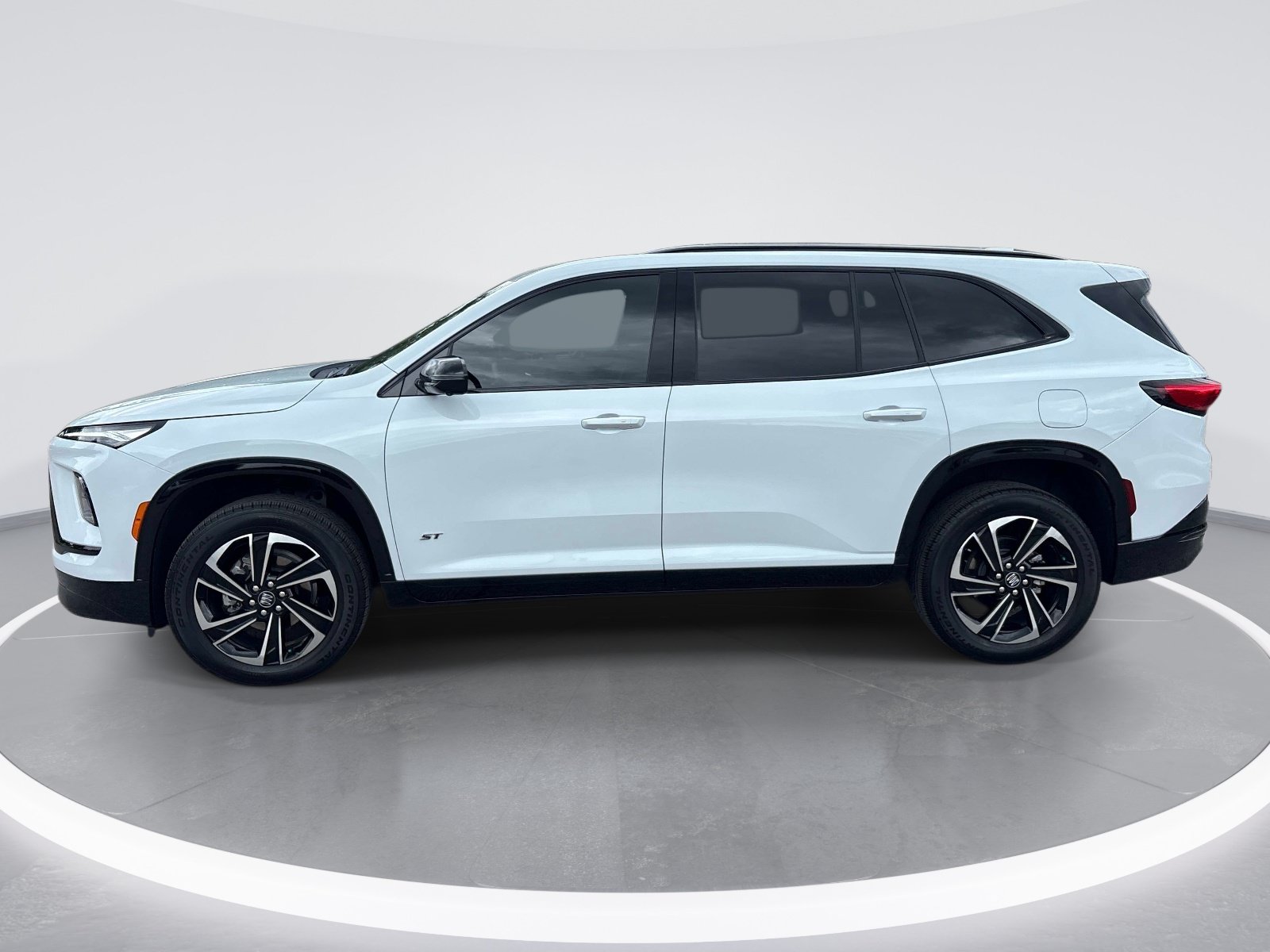 Used 2026 Buick Enclave Sport Touring w/ Power Package FWD image 5