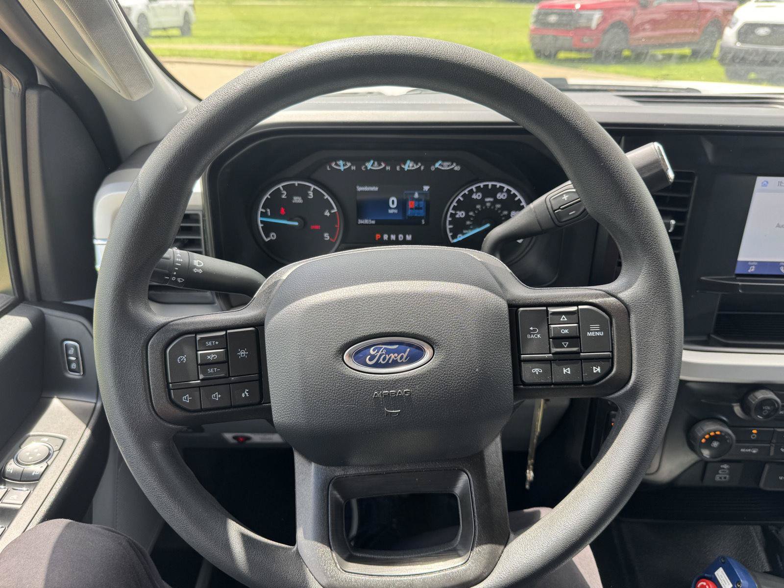 Used 2025 Ford F550 4x4 SuperCab Super Duty image 27